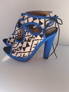 Desigual Suede Platform Sandals Made in Spain - Size 7